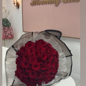 35 premium Ecuadorian Roses